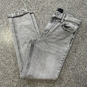 Aeropostale Jeans Womens 2 26x28 High Rise Mom Jean Aero Raw Hem Gray